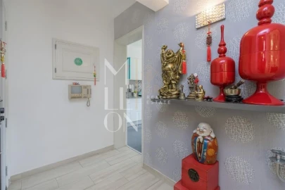 Apartamento T4 para Venda em Carcavelos e Parede