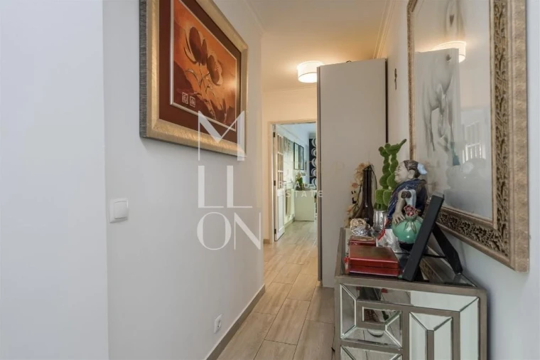 Apartamento T4 para Venda em Carcavelos e Parede Foto 19