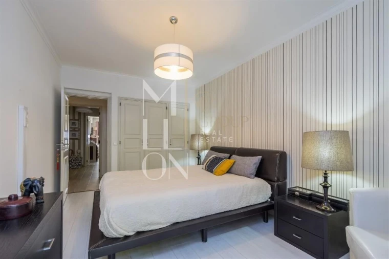 Apartamento T4 para Venda em Carcavelos e Parede Foto 29