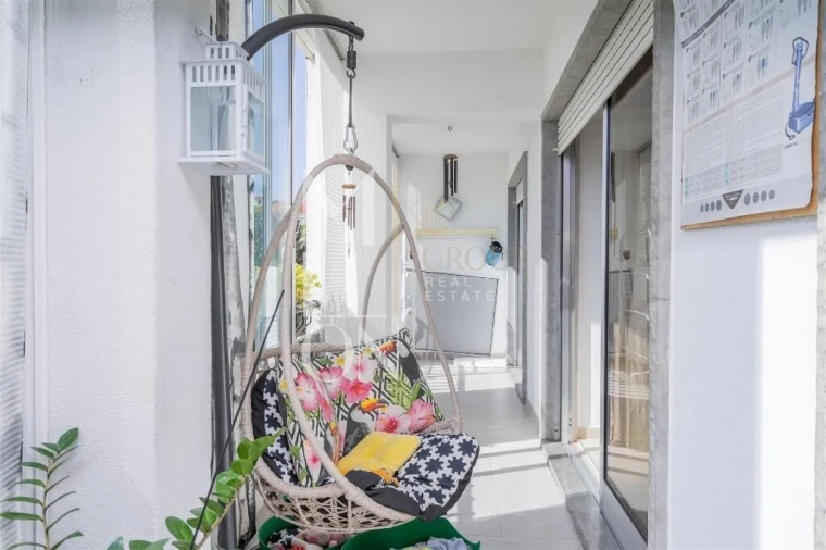 Apartamento T4 para Venda em Carcavelos e Parede Foto 16
