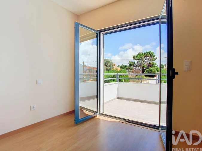 Moradia T4 para Venda em Silveira Foto 26