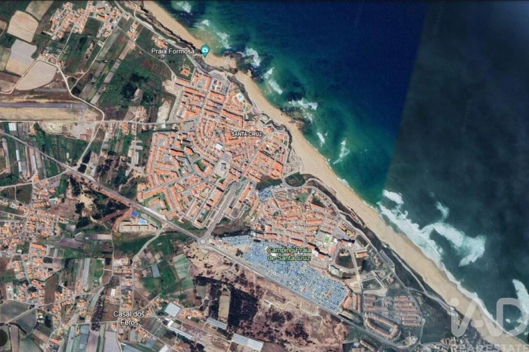 Moradia T4 para Venda em Silveira Foto 4