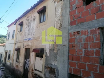 Moradia T5 para Venda em Soure