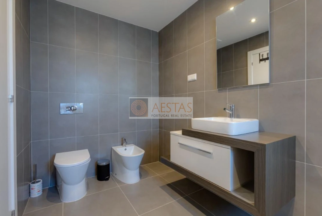 Apartamento T2 para Venda em Lagos (São Sebastião e Santa Maria) Foto 15