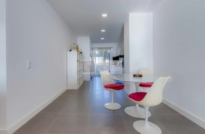 Apartamento T2 para Venda em Lagos (São Sebastião e Santa Maria)