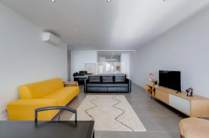 Apartamento T2 para Venda em Lagos (São Sebastião e Santa Maria)
