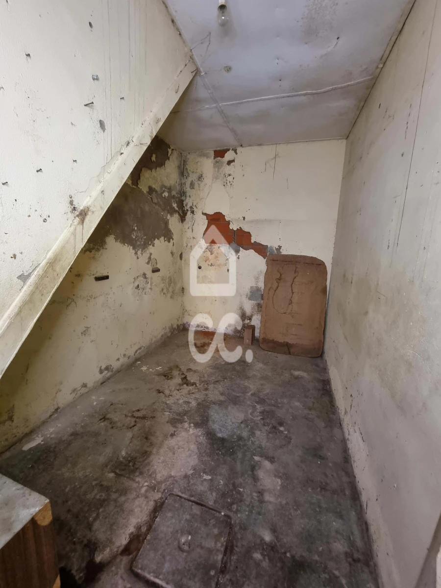 Prédio para Venda em Santa Maria Maior Foto 24