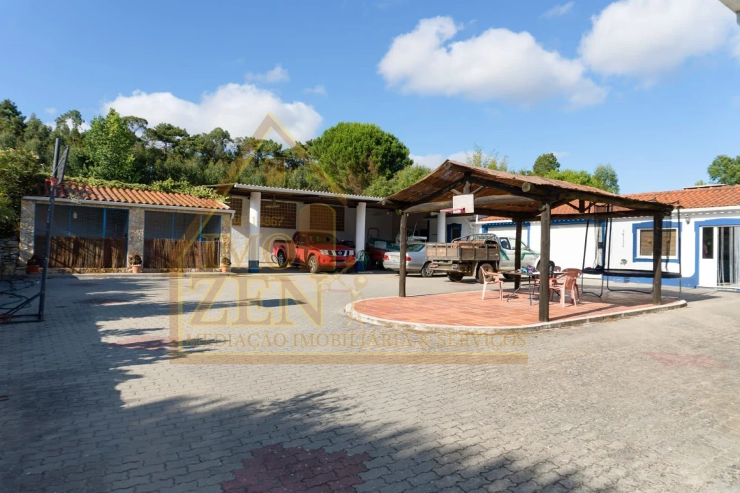 Moradia T3 para Venda em Roliça Foto 8