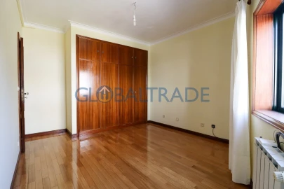 Moradia T3 para Venda em Campanhã
