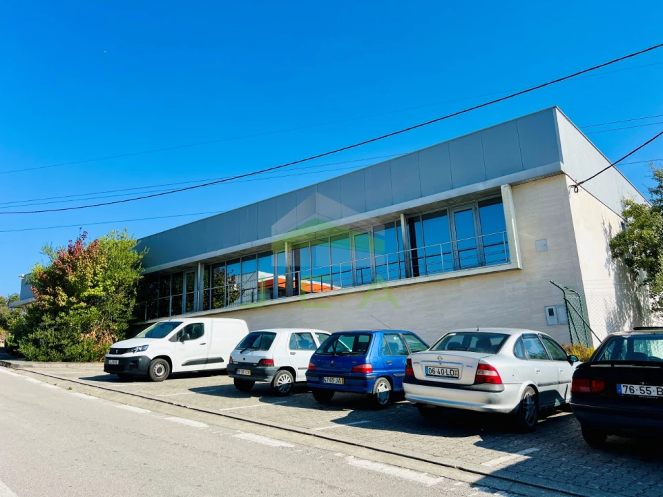 Armazém para Arrendamento em Santa Catarina da Serra e Chainça Foto 1