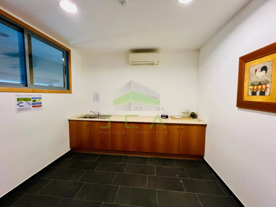 Armazém para Arrendamento em Santa Catarina da Serra e Chainça Foto 20