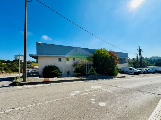 Armazém para Arrendamento em Santa Catarina da Serra e Chainça Foto 2