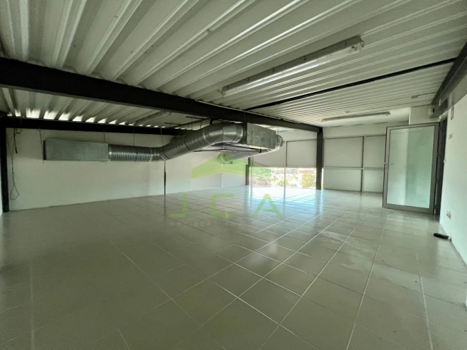 Armazém para Arrendamento em Atouguia Foto 15