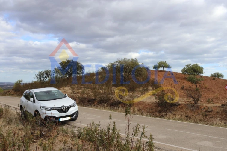 Terreno Misto para Venda em Castro Marim Foto 11