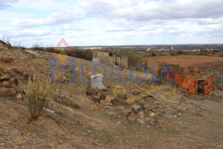 Terreno Misto para Venda em Castro Marim Foto 19