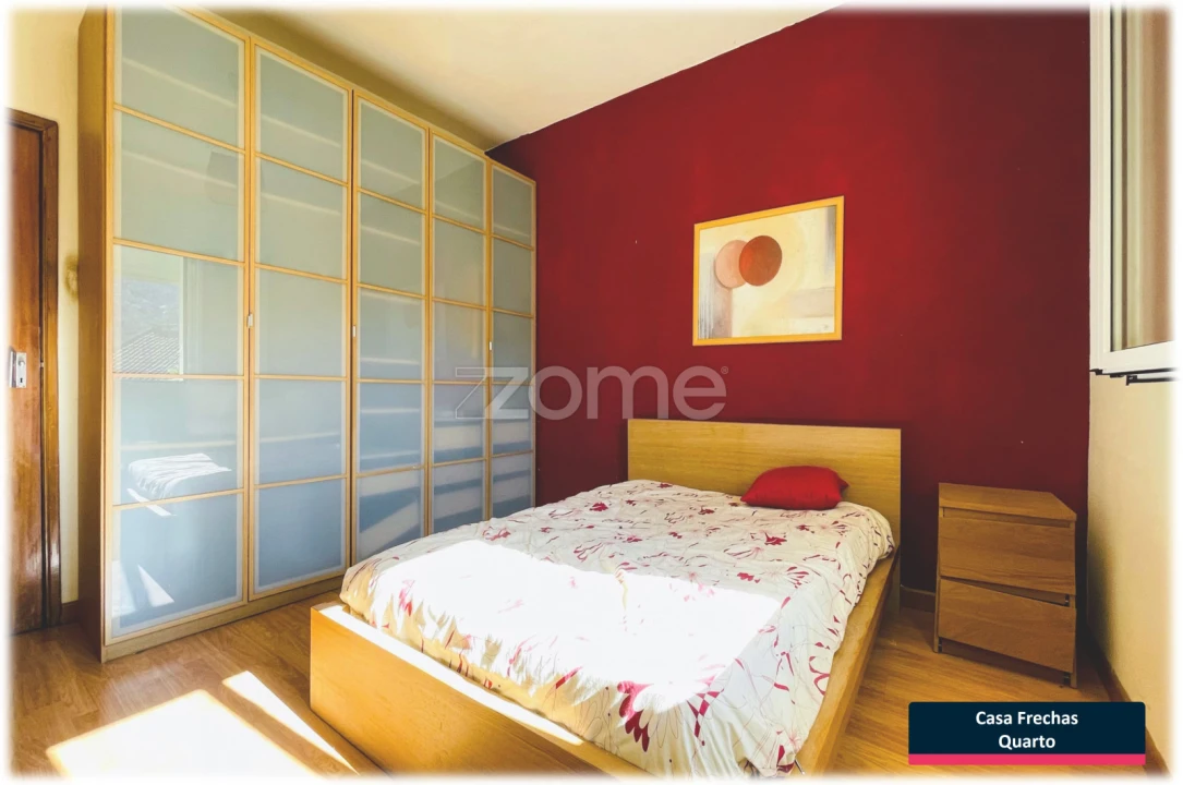 Moradia T3 para Venda em Frechas Foto 15