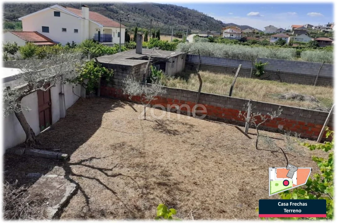 Moradia T3 para Venda em Frechas Foto 20