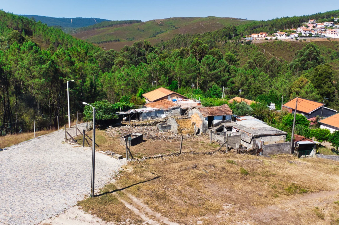 Moradia T3 para Venda em Penafiel Foto 10