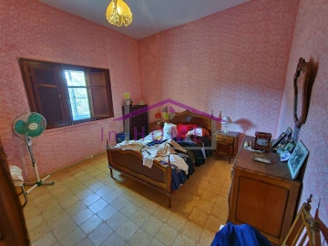 Moradia T5 para Venda em Loule (São Sebastião)