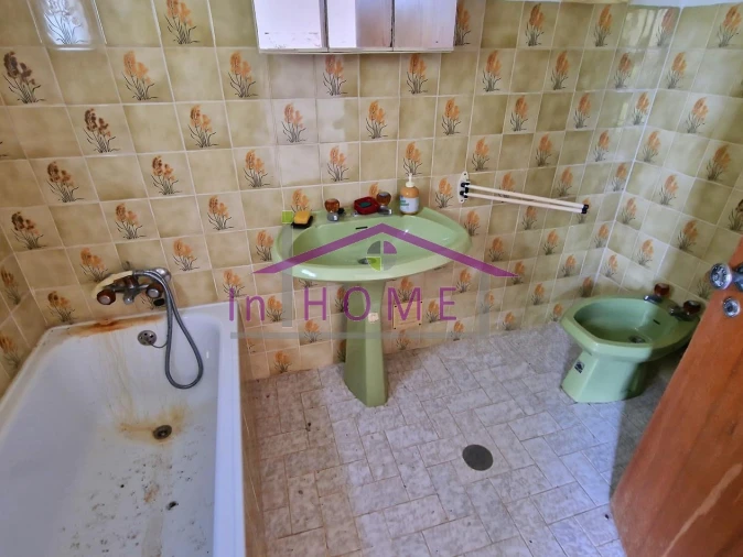 Moradia T5 para Venda em Loule (São Sebastião) Foto 9