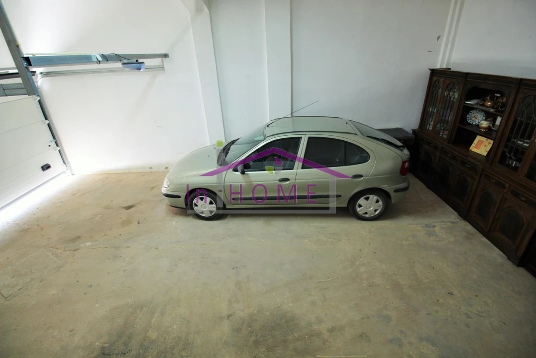 Moradia T5 para Venda em Loule (São Sebastião) Foto 24