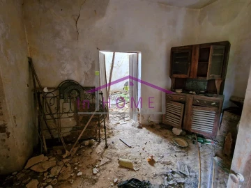 Moradia T2 para Venda em Loule (São Sebastião)