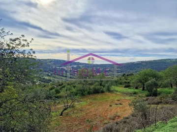 Moradia T2 para Venda em Loule (São Sebastião)