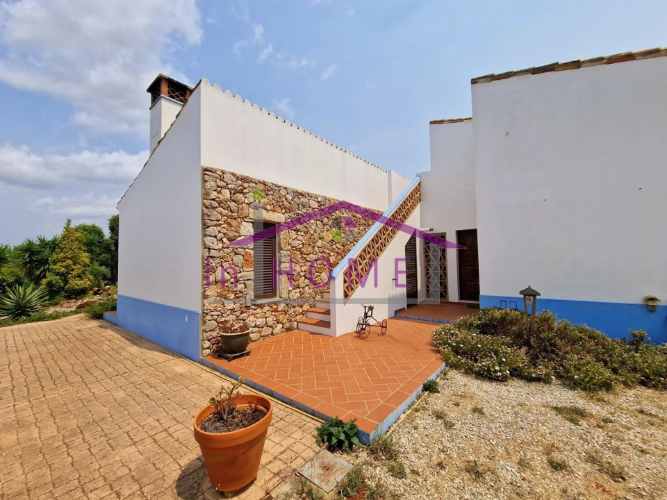 Moradia T3 para Venda em Querença, Tôr e Benafim Foto 2