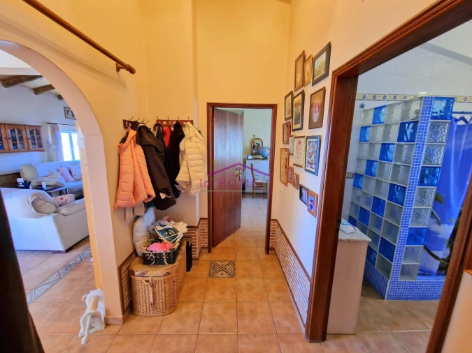 Moradia T2 para Venda em Querença, Tôr e Benafim Foto 9