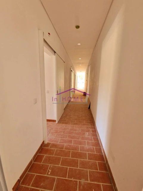 Moradia T12 para Venda em Salir