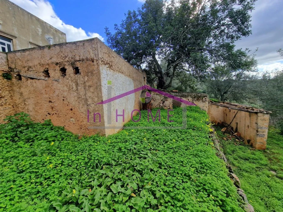 Moradia T2 para Venda em Querença, Tôr e Benafim Foto 12