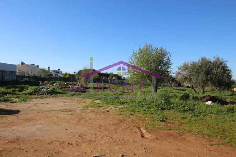 Terreno para Venda em Querença, Tôr e Benafim Foto 4
