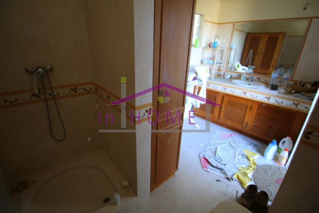 Moradia T3 para Venda em Querença, Tôr e Benafim Foto 12