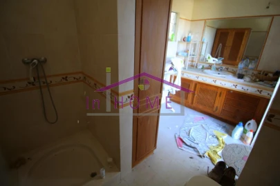 Moradia T3 para Venda em Querença, Tôr e Benafim