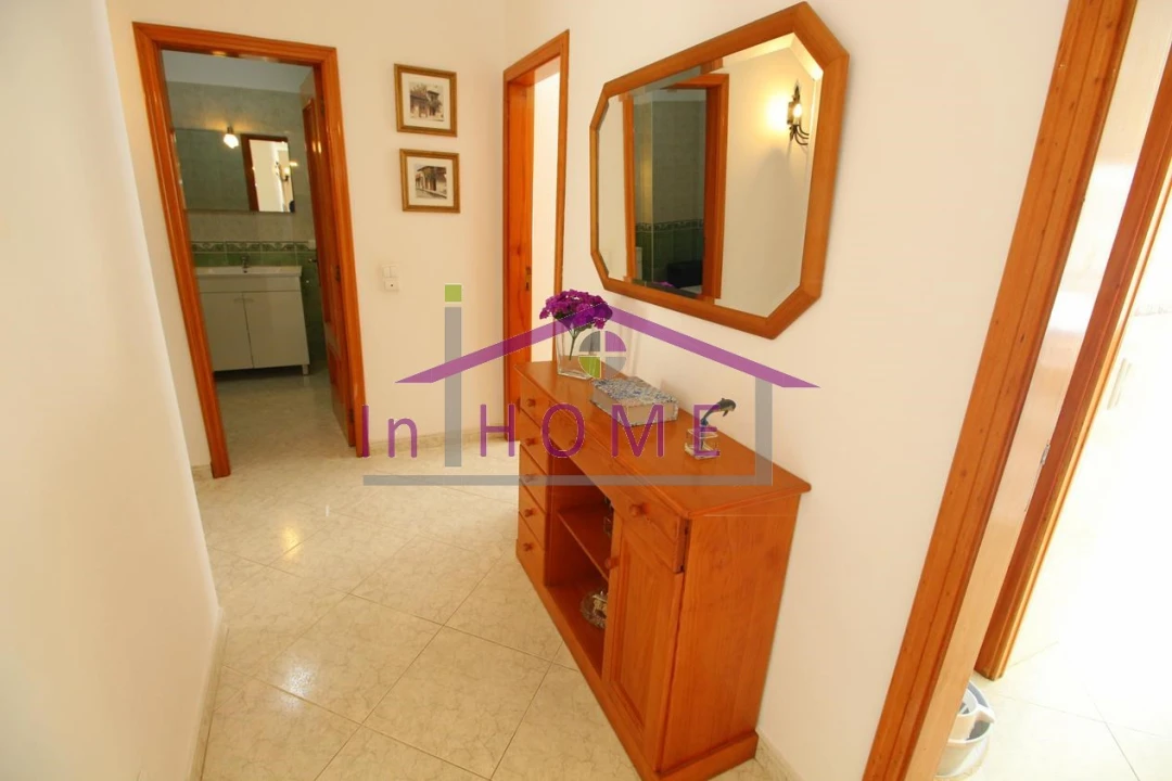 Apartamento T2 para Venda em Quarteira Foto 15