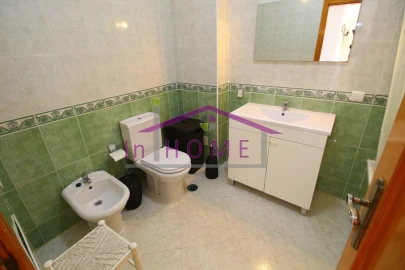 Apartamento T2 para Venda em Quarteira