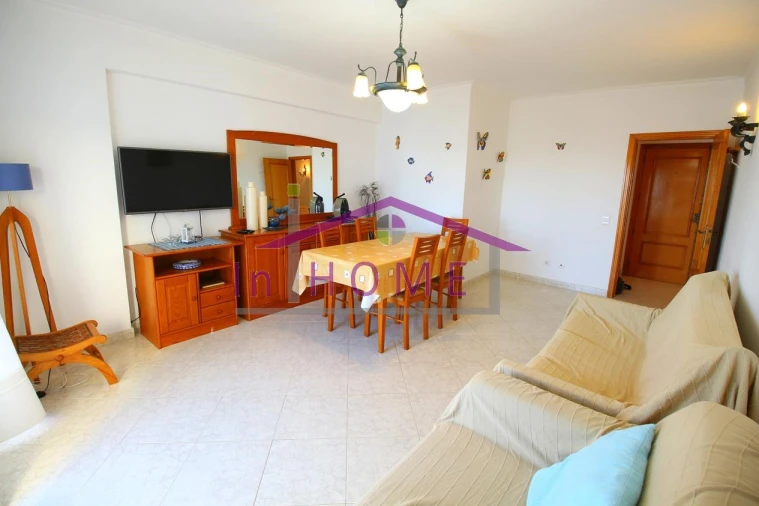 Apartamento T2 para Venda em Quarteira Foto 2
