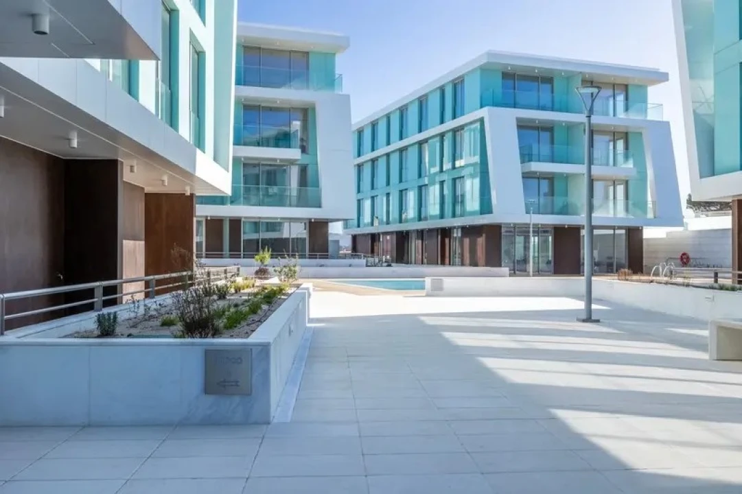 Apartamento T2 para Venda em São Martinho do Porto Foto 3