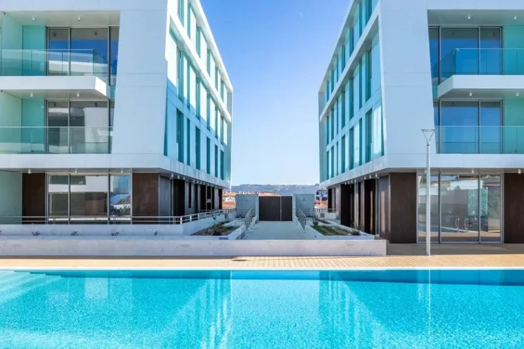 Apartamento T2 para Venda em São Martinho do Porto Foto 23