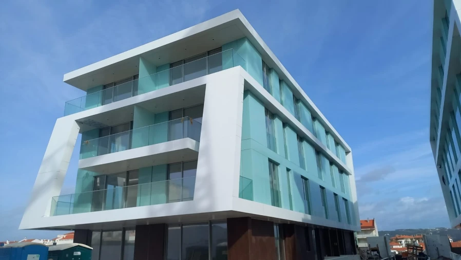 Apartamento T3 para Venda em São Martinho do Porto Foto 2