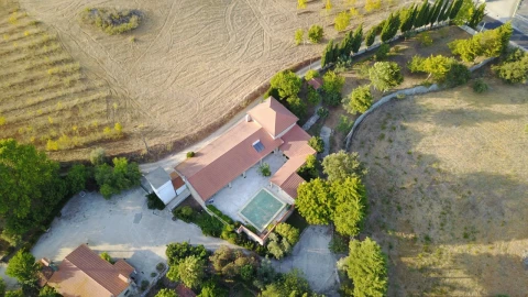 Quinta T4 para Venda em Azoia de Cima e Tremês