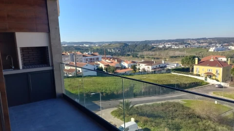 Apartamento T4 para Venda em Leiria, Pousos, Barreira e Cortes