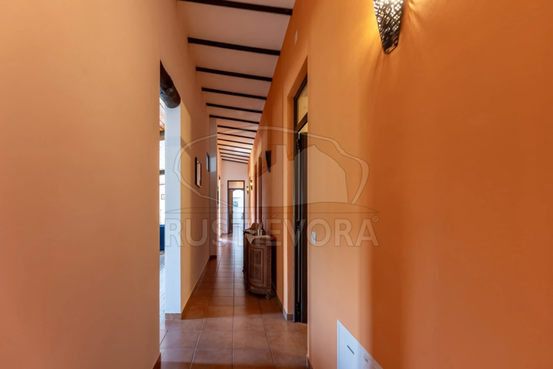 Quinta T4 para Venda em Portel Foto 9