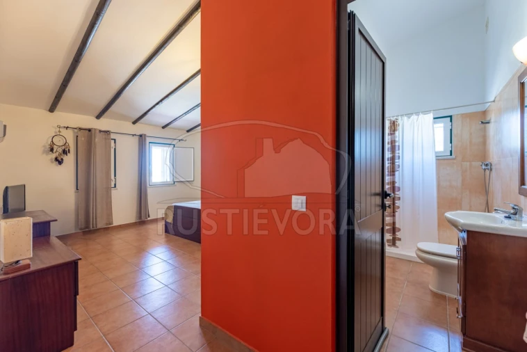 Quinta T4 para Venda em Portel Foto 10