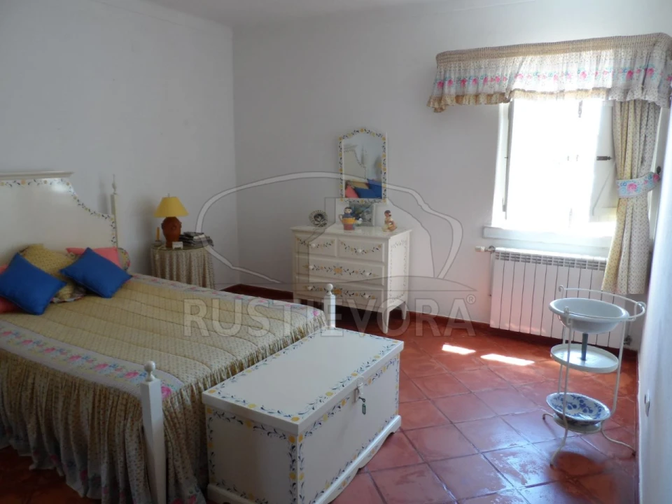 Quinta T3 para Venda em Redondo Foto 18