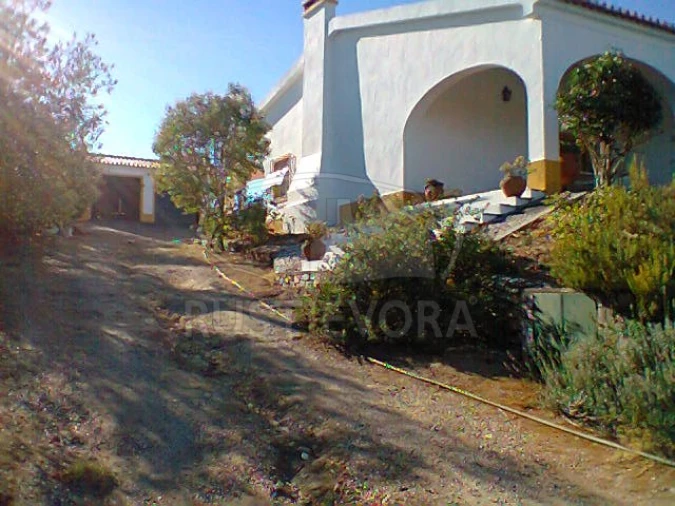 Quinta T3 para Venda em Redondo Foto 41