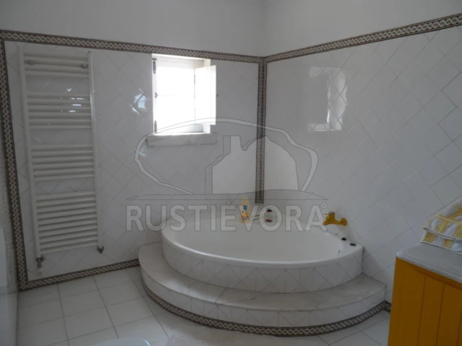 Quinta T3 para Venda em Redondo Foto 14