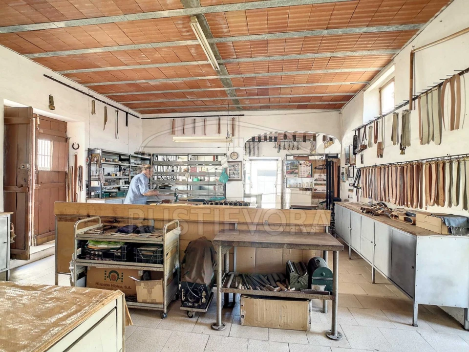 Moradia T10 para Venda em Reguengos de Monsaraz Foto 28