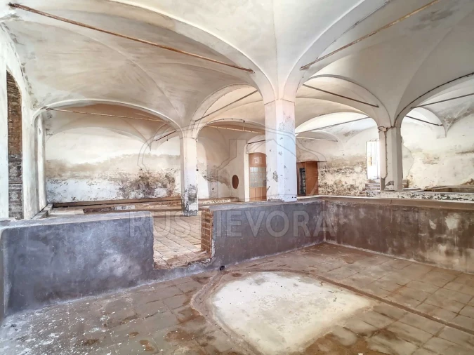 Moradia T10 para Venda em Reguengos de Monsaraz Foto 9