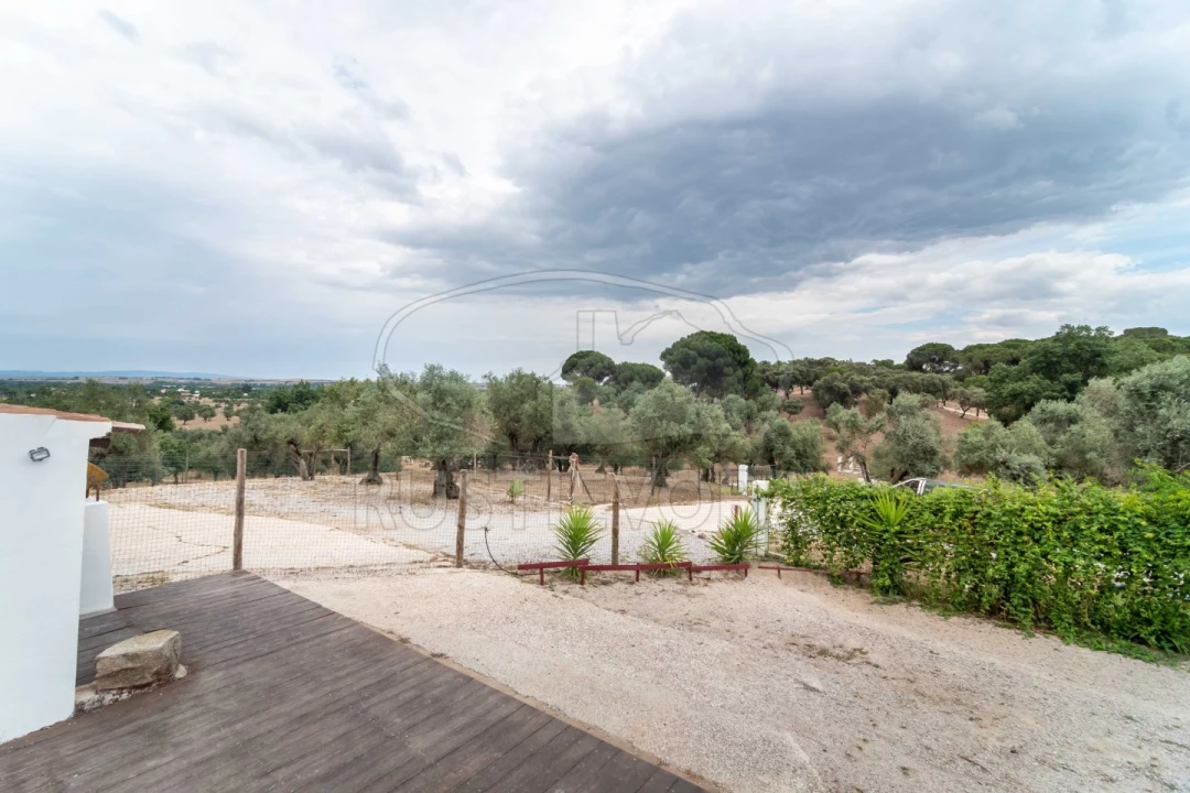 Quinta T8 para Venda em Bacelo e Senhora da Saúde Foto 43